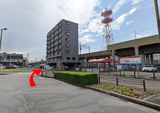 西口より道案内