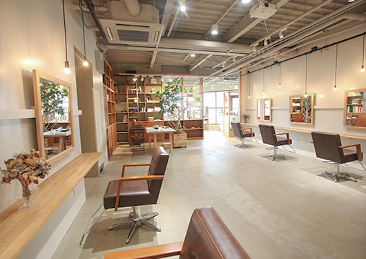 SOE HAIR & LIFESTYLE SHOP内観